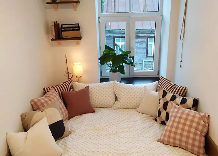 Pretty Little Stay - Cozy Studio In Central Riga