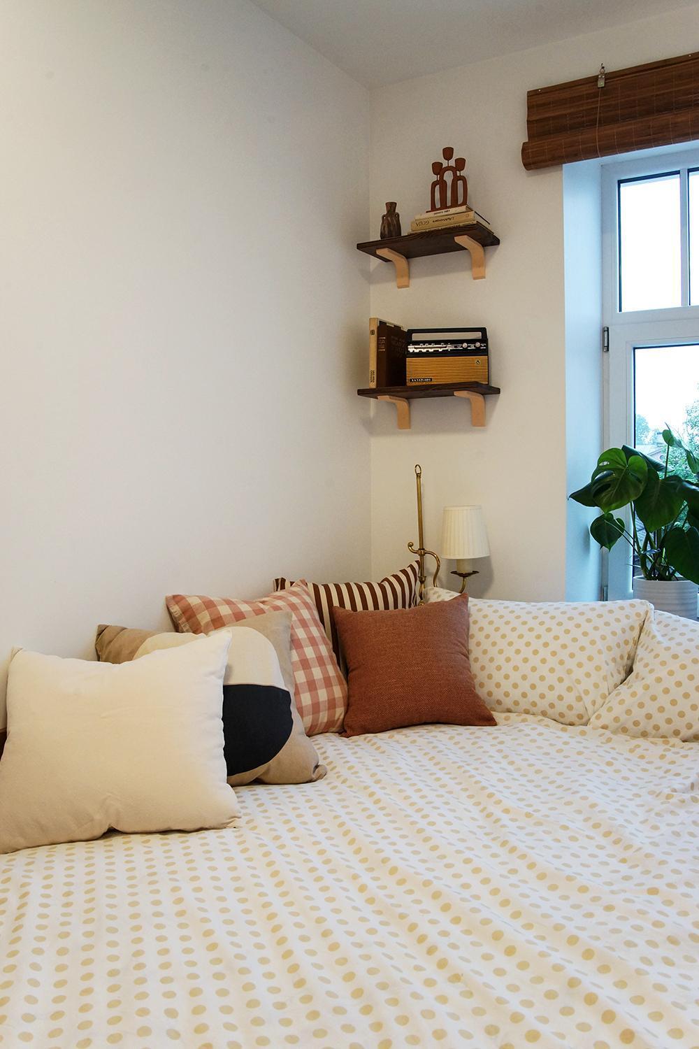 Pretty Little - Cozy In